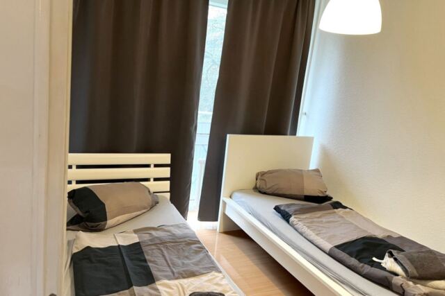 Monteurunterkunft in Deutz 2 km bis Köln Messe K04 04