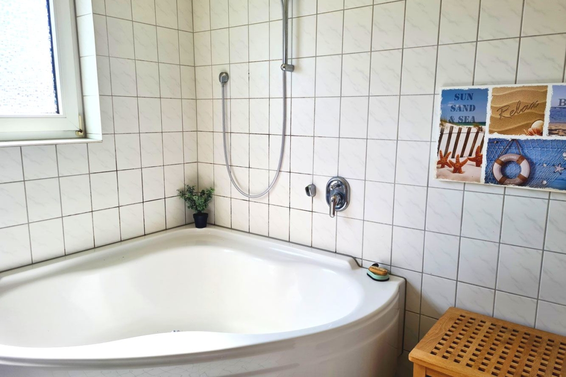 Monteurunterkunft Wermelskirchen WE03 04