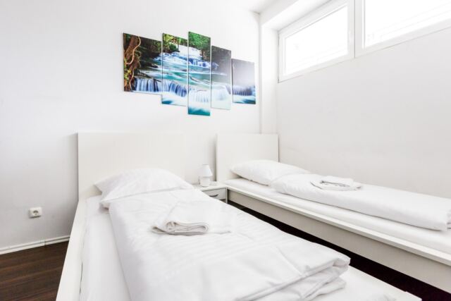 Monteurwohnung Langenfeld LA03 09