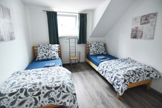 Monteurwohnung Troisdorf T06b 03