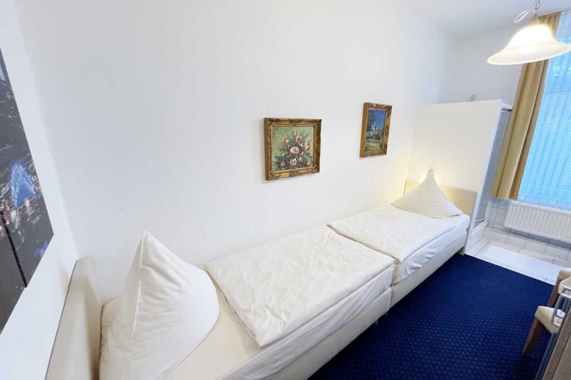 Monteurzimmer Koeln K85 03