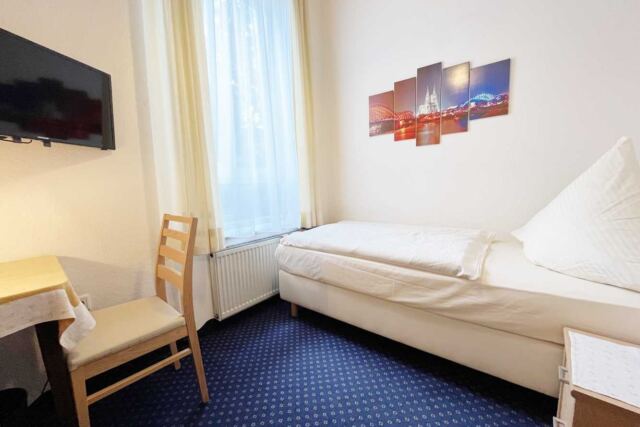 Monteurzimmer Koeln K85 05