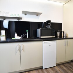 BH01 BH02Monteurzimer Solingen (8)