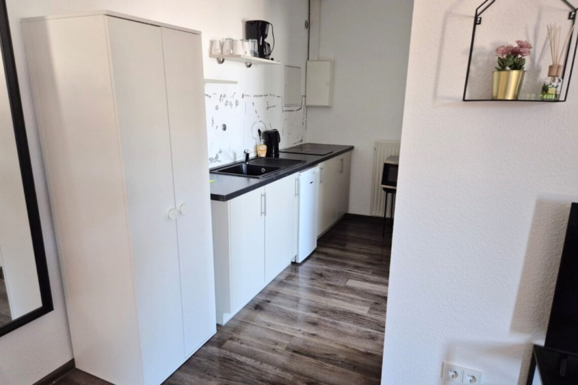 BH03 BH04 Monteurzimer Solingen (12)