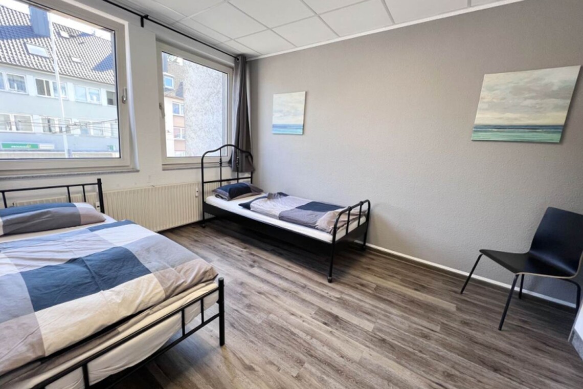 BH03 BH04 Monteurzimer Solingen (3)