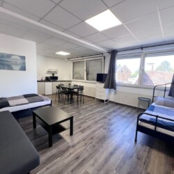 BH03 BH04 Monteurzimer Solingen (4)