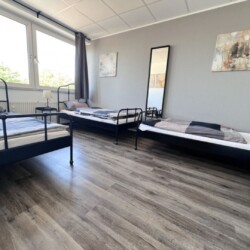 BH06 BH07 Monteurzimer Solingen (4)