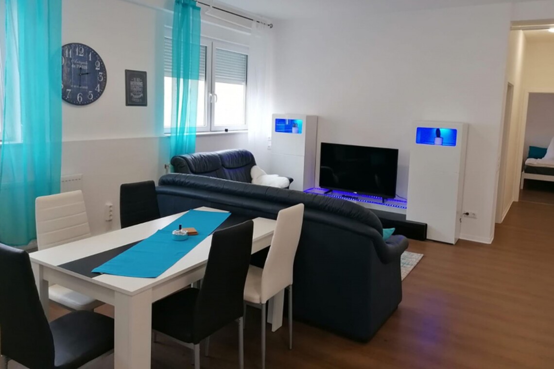 FR03b FR03c Monteurzimmer Niederdorfelden (10)