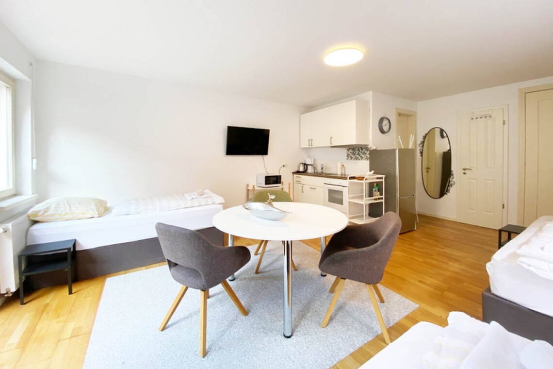 FR10 FR010a Monteurzimmer Kelkheim (5)