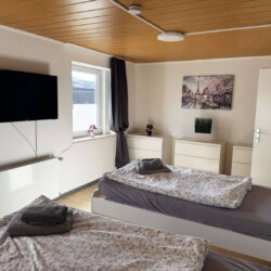 HW01 HW02 Monteurzimmer Hueckeswagen (15)