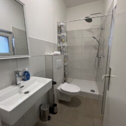 L15 L15a Monteurzimmer Leverkusen (10)