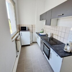 L20 L22 Monteurzimmer Leverkusen (23)