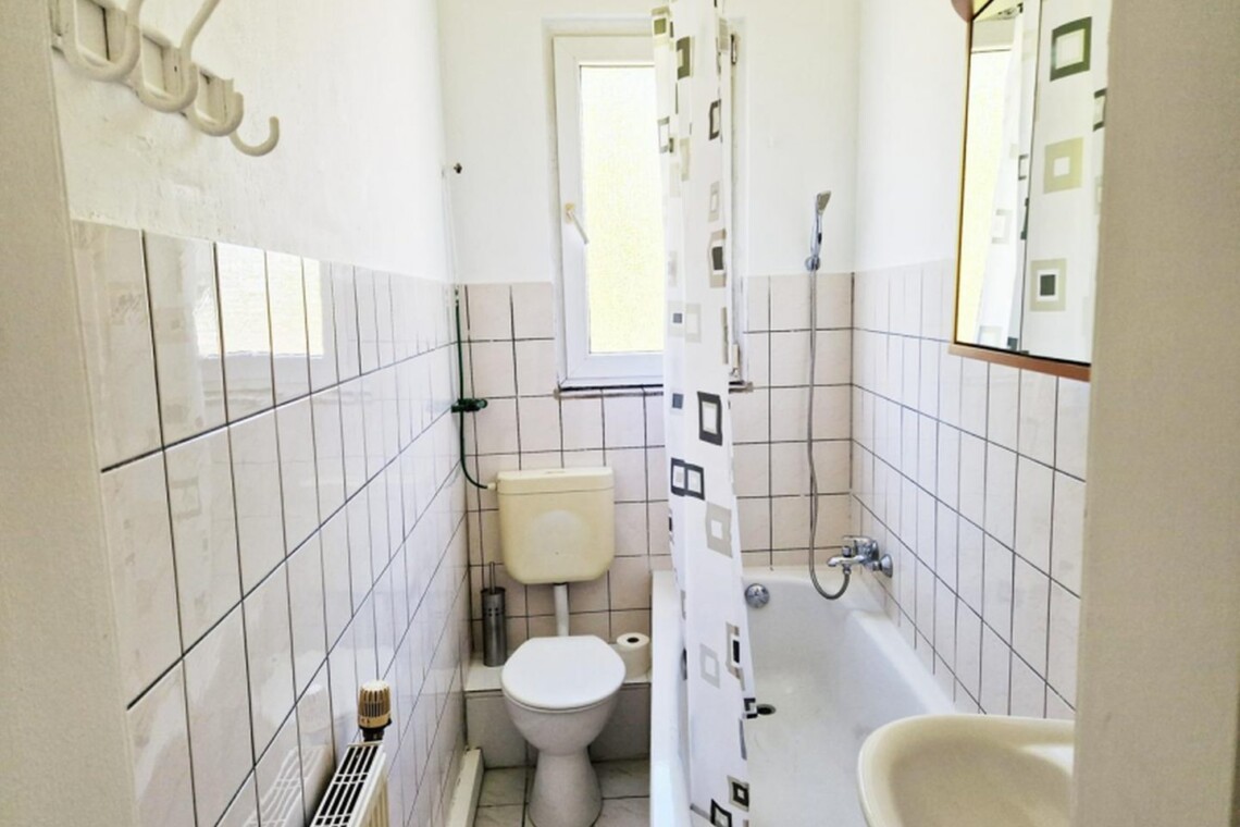 L20 L22 Monteurzimmer Leverkusen (25)