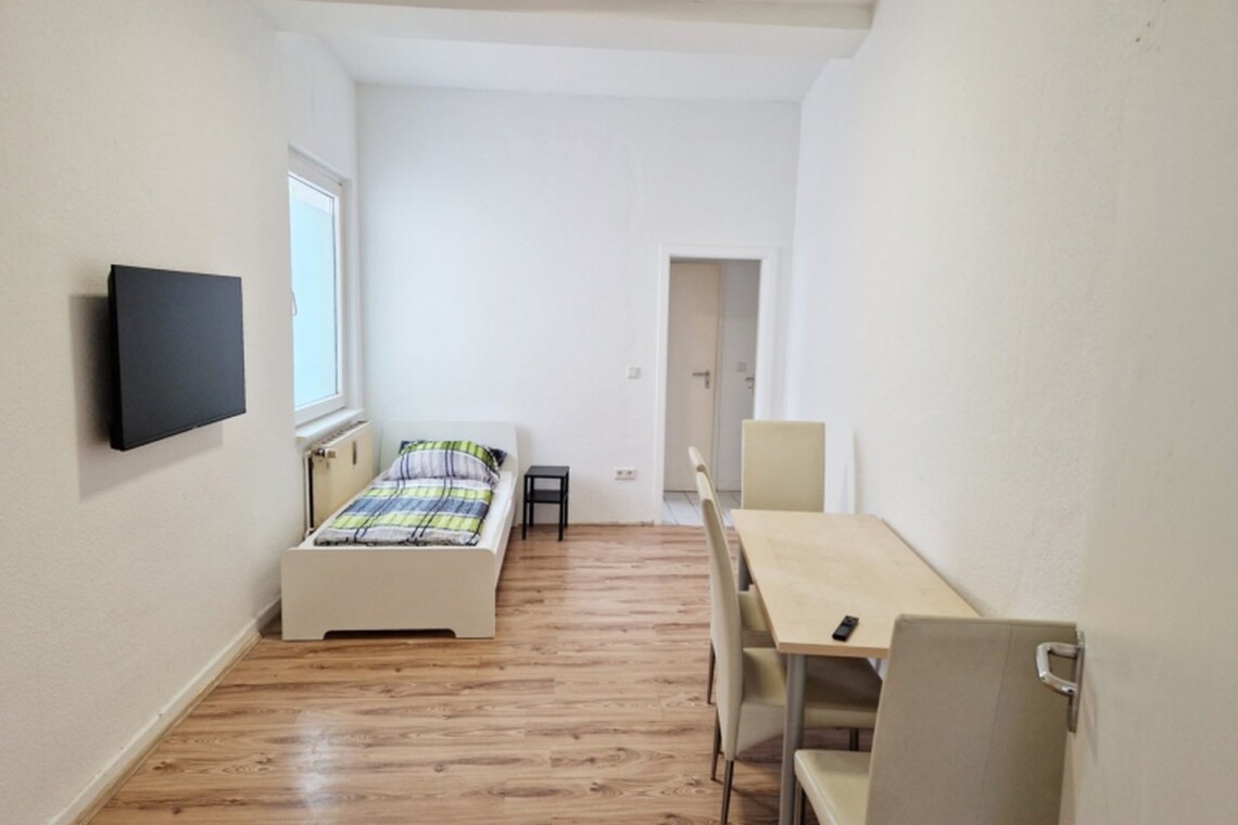 L20 L22 Monteurzimmer Leverkusen (5)