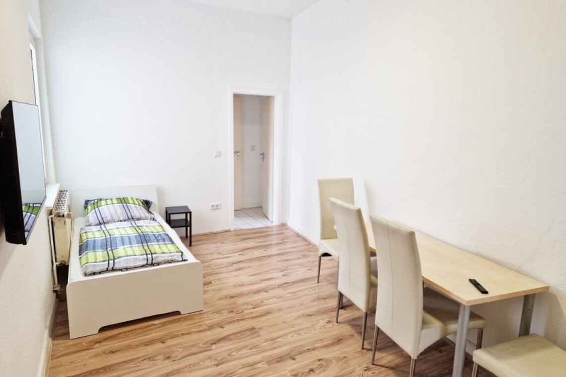 L20 L22 Monteurzimmer Leverkusen (7)
