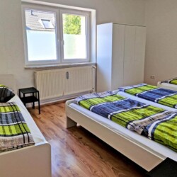 L21 L24 Monteurzimmer Leverkusen (16)