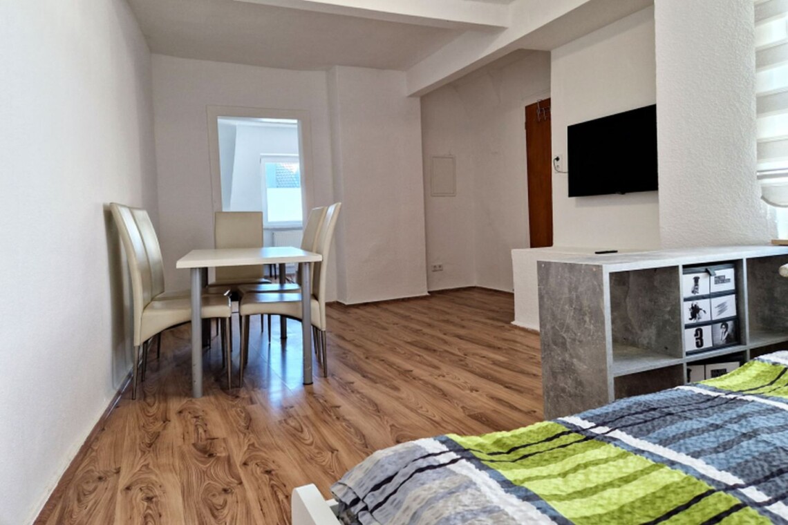 L21 L24 Monteurzimmer Leverkusen (17)