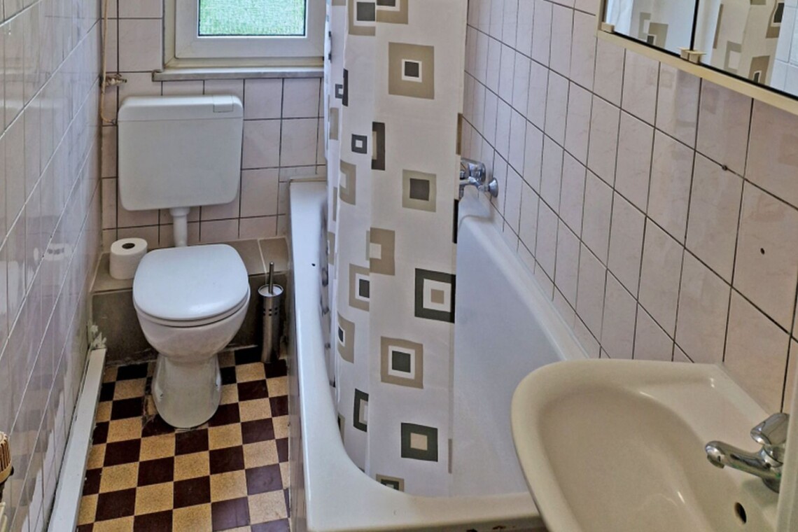 L21 L24 Monteurzimmer Leverkusen (20)