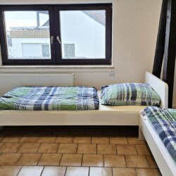 L28 L29 Monteurzimmer Leverkusen (2)