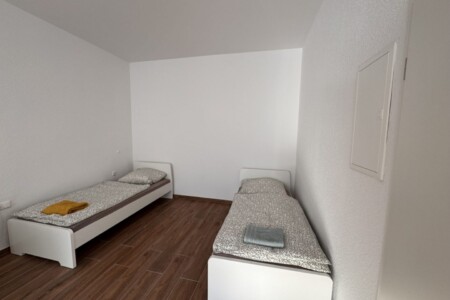 L33 L34 Monteurzimmer Leverkusen (2)