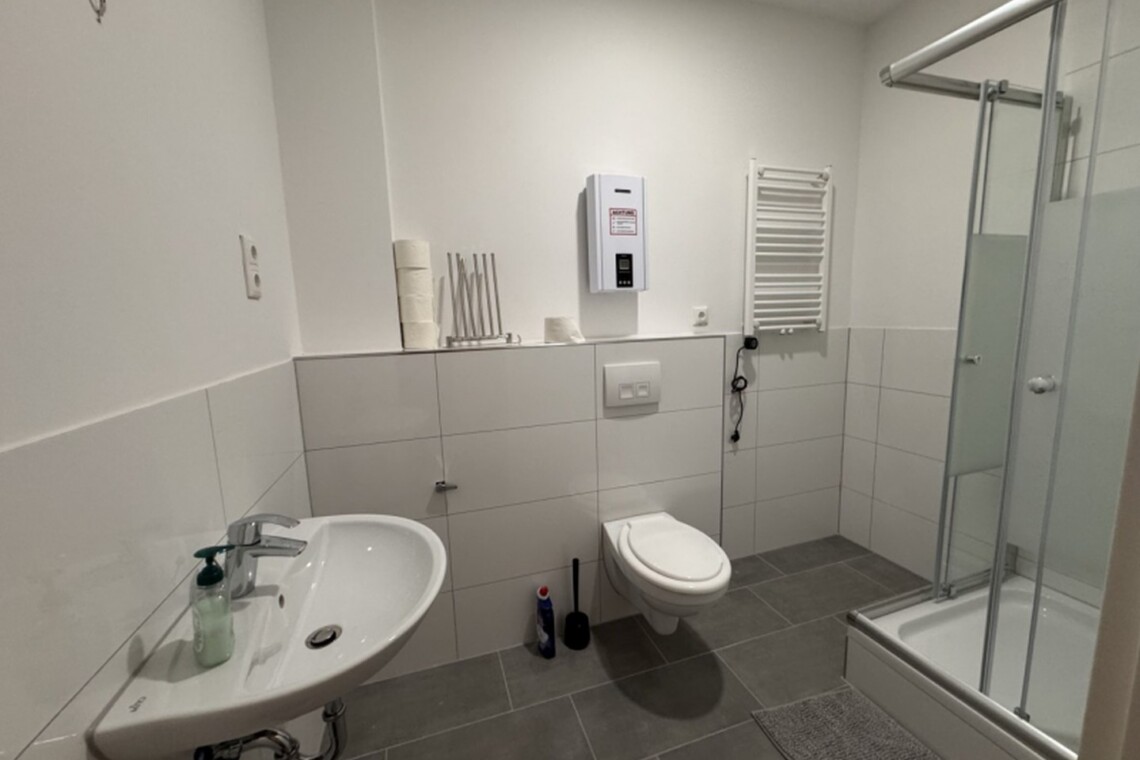 L33 L34 Monteurzimmer Leverkusen (22)