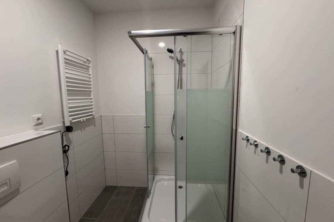L33 L34 Monteurzimmer Leverkusen (24)