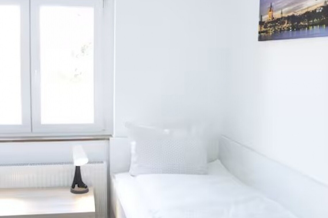 Monteurzimmer Airportflat 7