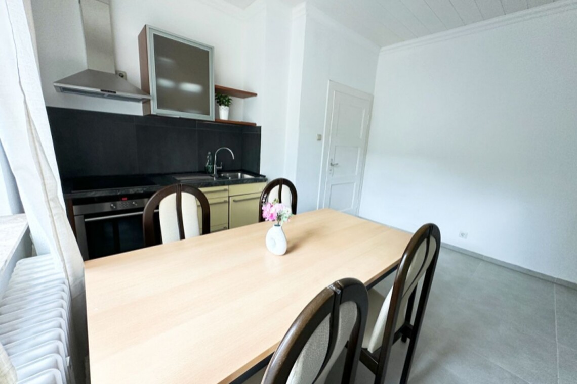 N05a N05b Monteurzimmer Niederkassel (2)
