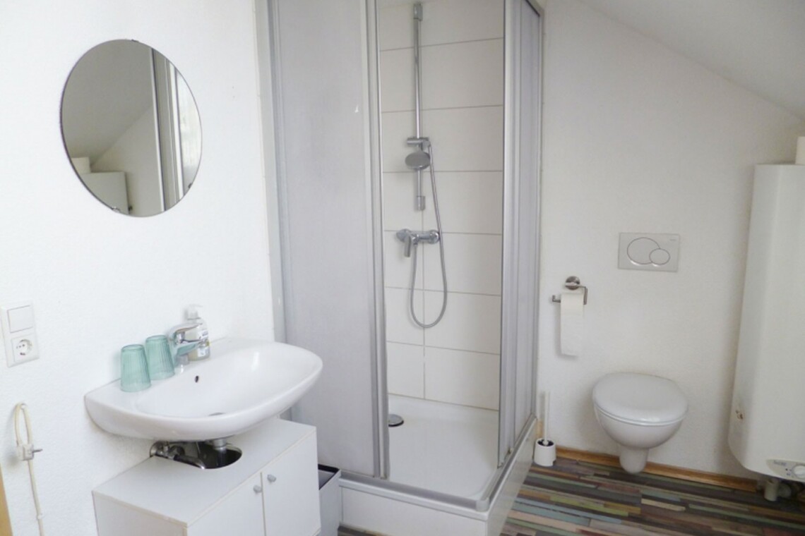 NU02a NU02b Monteurzimmer Vohringen (11)