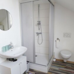 NU02a NU02b Monteurzimmer Vohringen (11)