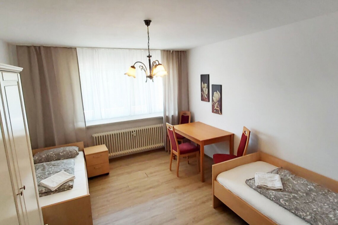 NUE06 NUE12 Monteurzimmer Langenloh (2)