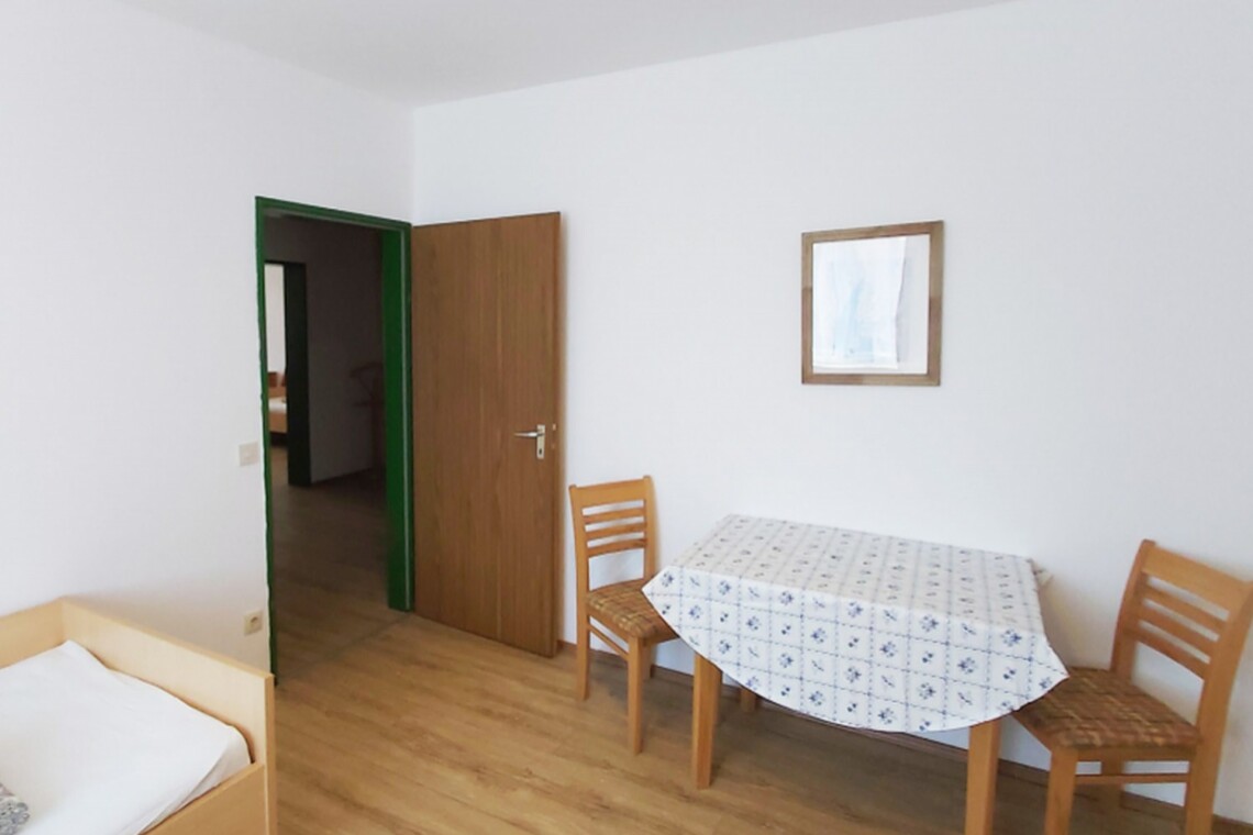 NUE06 NUE12 Monteurzimmer Langenloh (6)