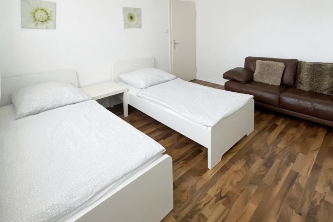 SU03 SU05 Monteurzimmer Siegburg (4)