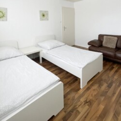 SU03 SU05 Monteurzimmer Siegburg (4)