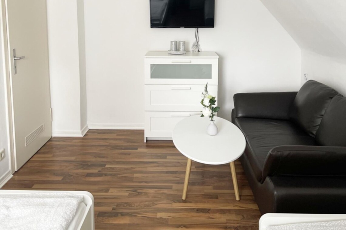 SU03 SU05 Monteurzimmer Siegburg (6)