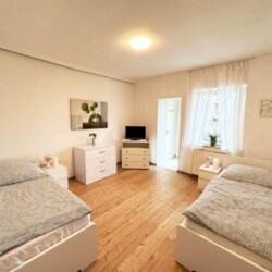 T09 Monteurzimmer Troisdorf (4)