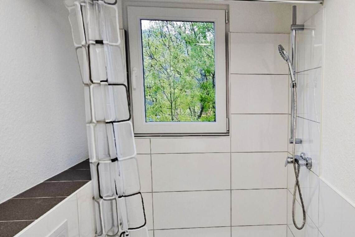 BIT01 Monteurzimmer Gondenbrett (7)