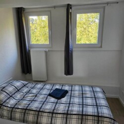 BIT02 Monteurzimmer Gondenbrett (1)