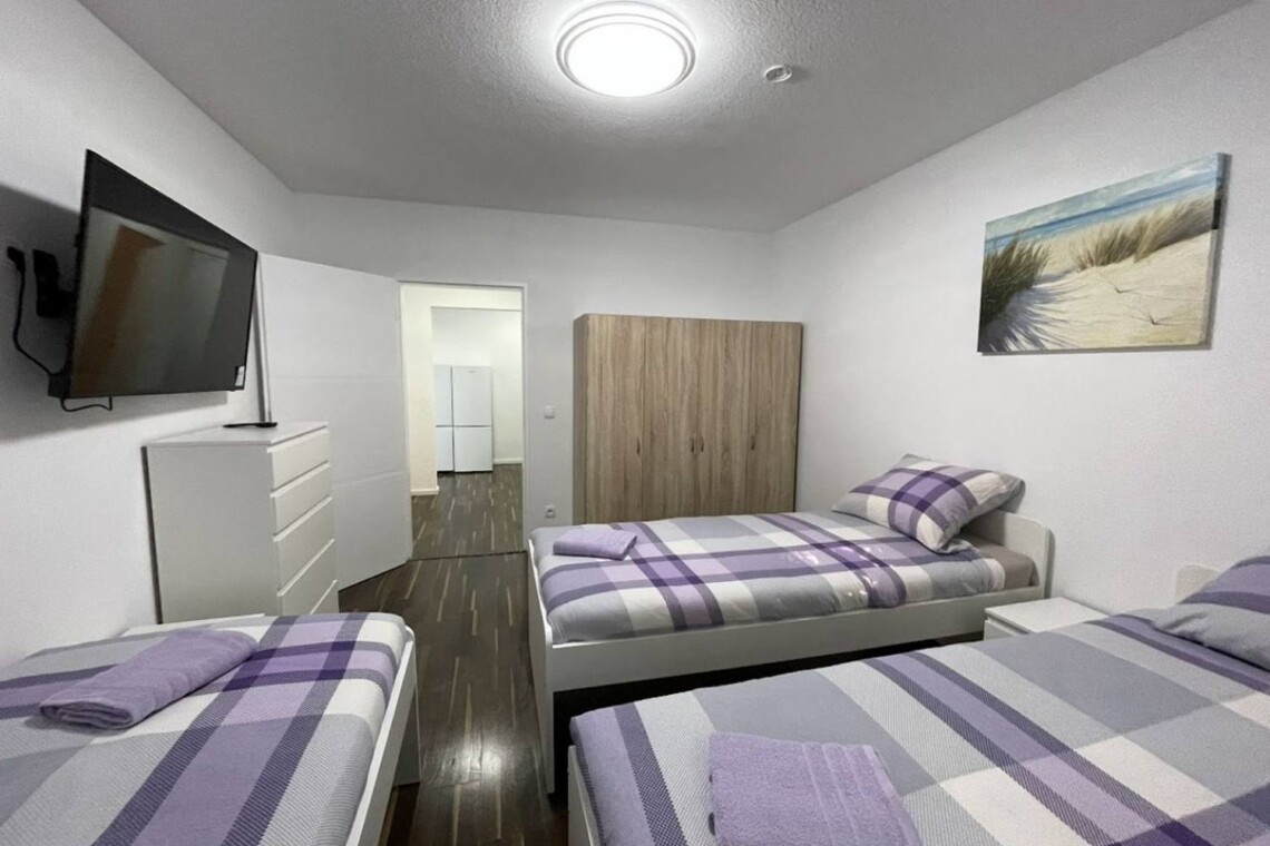 E04 Monteurimmer Essen (13)