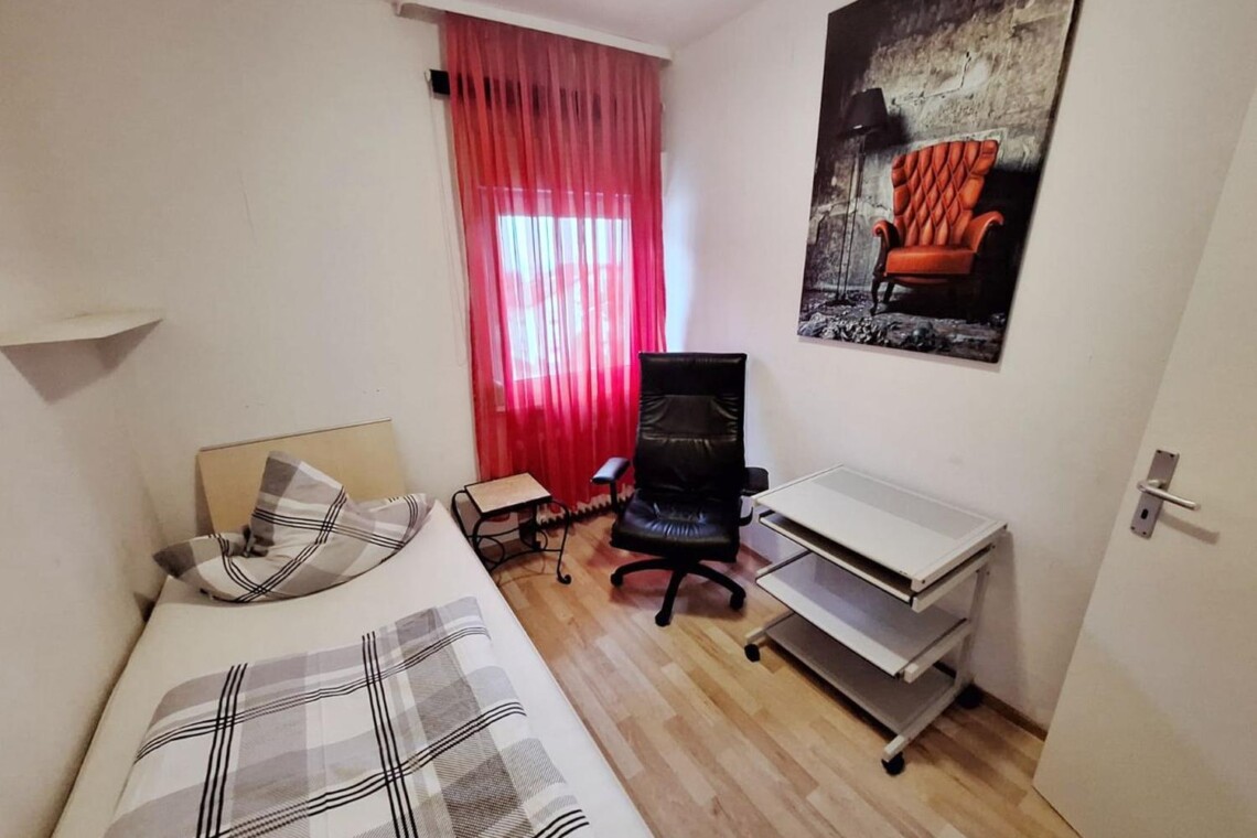 FR02 Monteurzimmer Schöneck (10)