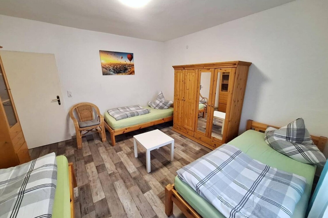 FR02 Monteurzimmer Schöneck (9)