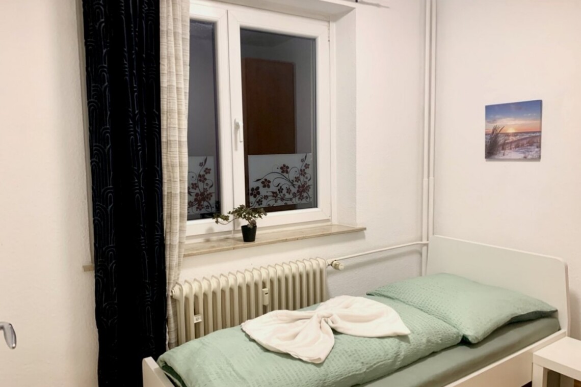 KR16c Monteurzimmer Krefeld (2)