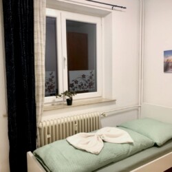 KR16c Monteurzimmer Krefeld (2)