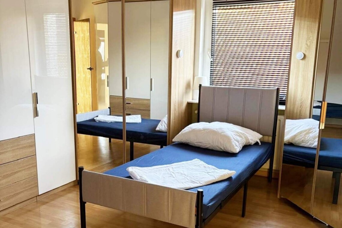 L12b Monteurzimmer Leverkusen (7)