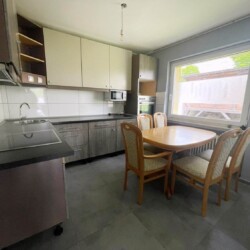 L16 Monteurzimmer Leverkusen (4)