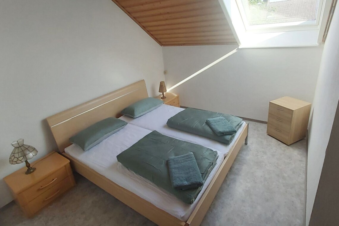 NÜ08 Monteurzimmer Langenloh (15)