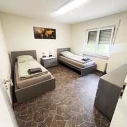 SLE03 Monteurwohnung Schmidtheim (4)