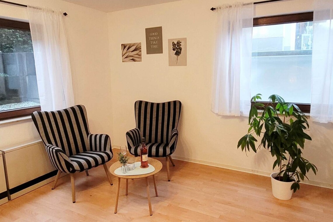 TÜ01 Monteurzimmer Kusterdingen (5)