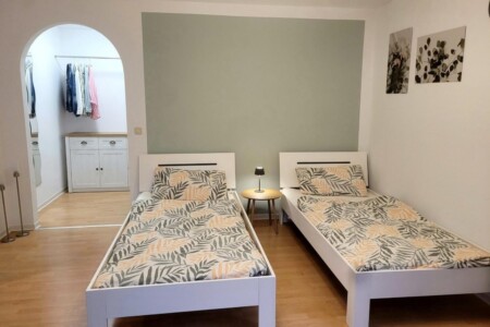 TÜ01 Monteurzimmer Kusterdingen (8)