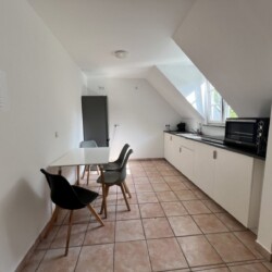 K101 Monteurzimmer Nüssenberger Hof (1)